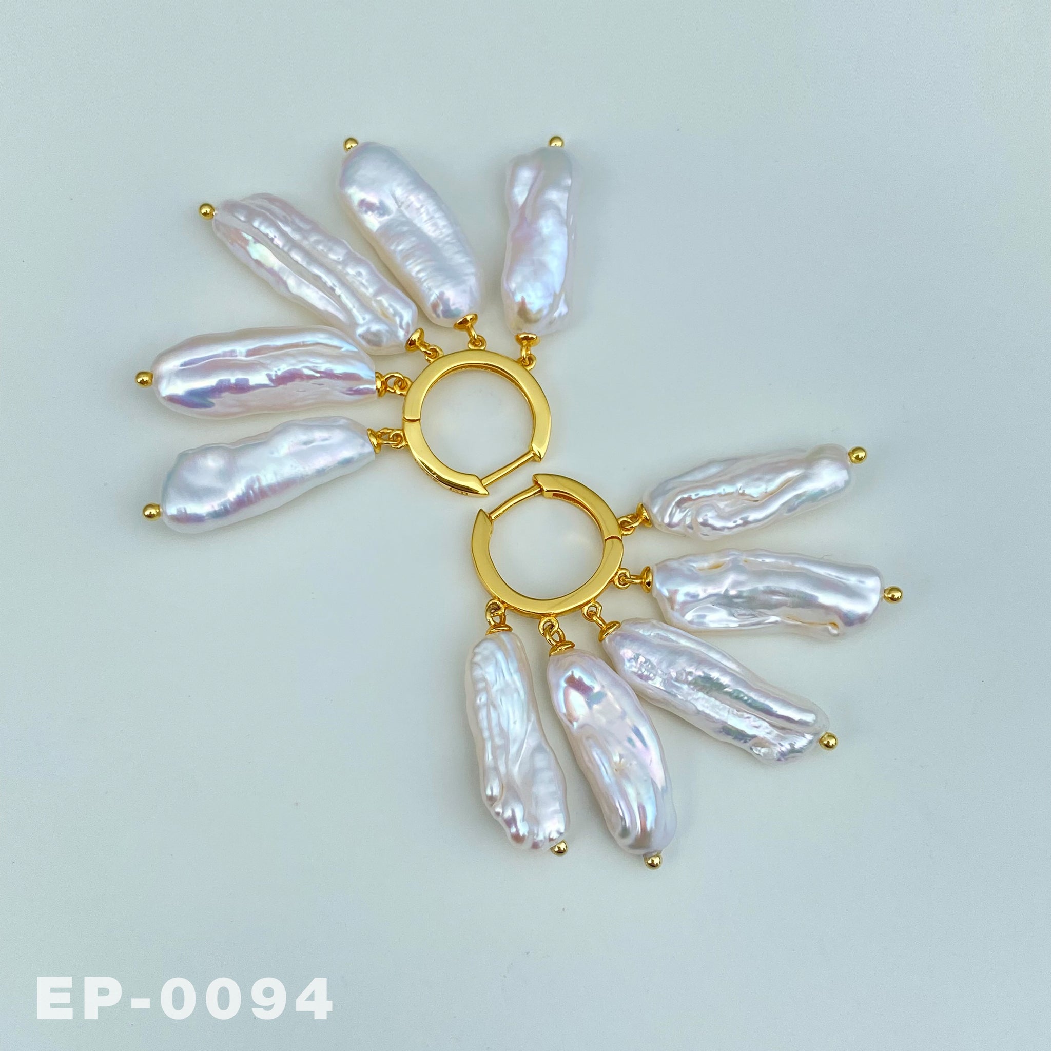 Natural Freshwater White Biwa Pearl Earrings（EP-0094）