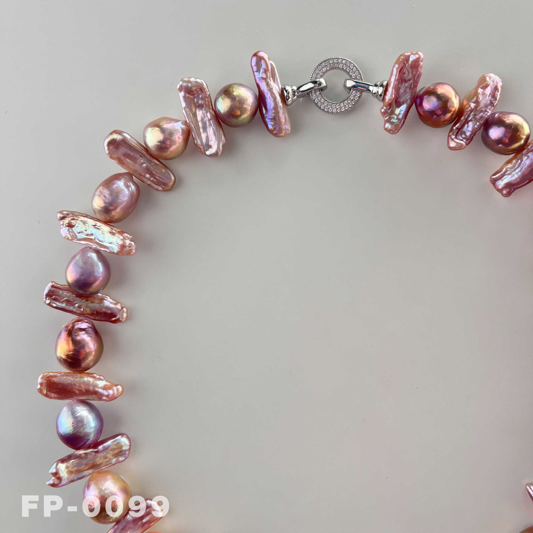 Freshwater Edison Pearl and Biwa Pearl Necklace