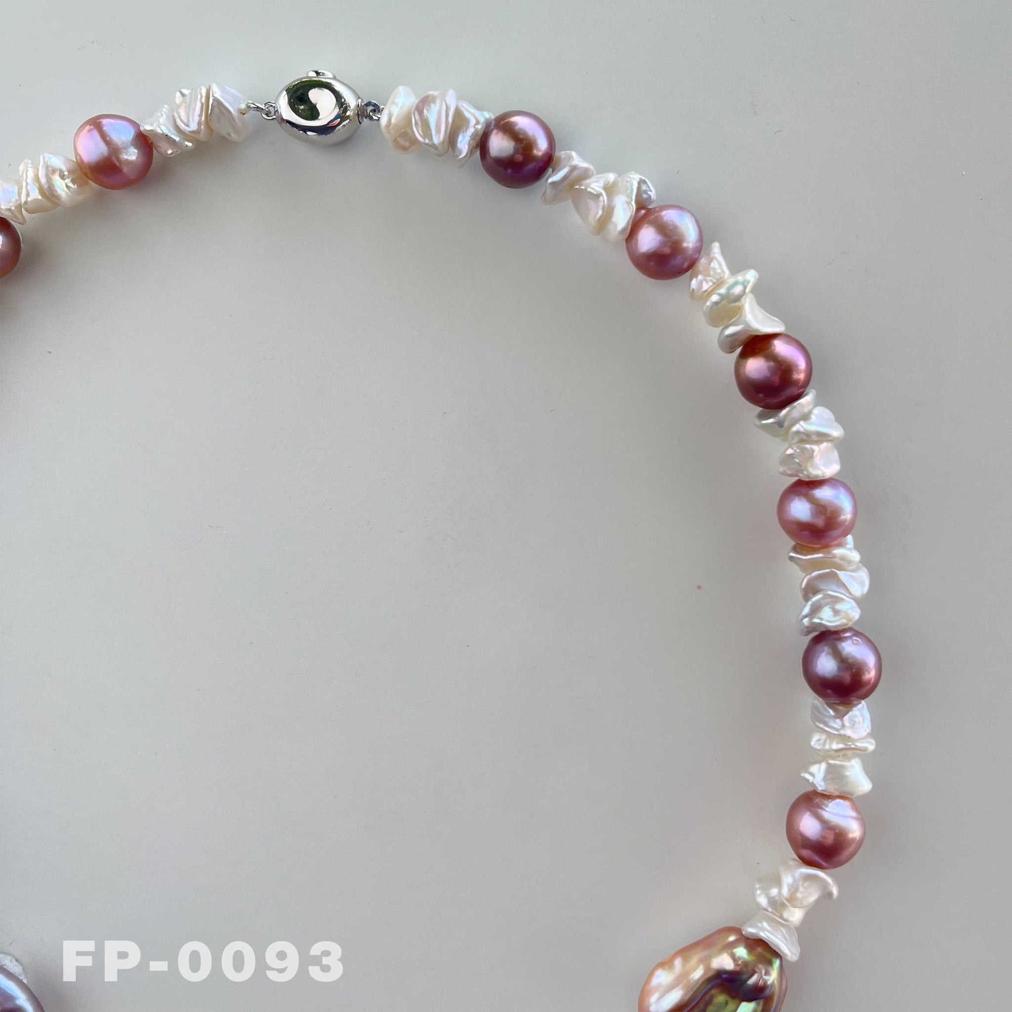 Button Baroque Edison Keshi Pearl Necklace