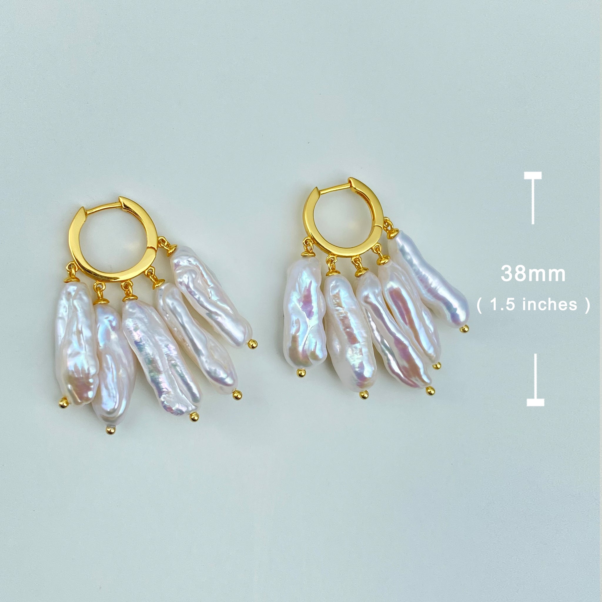 Natural Freshwater White Biwa Pearl Earrings（EP-0094）